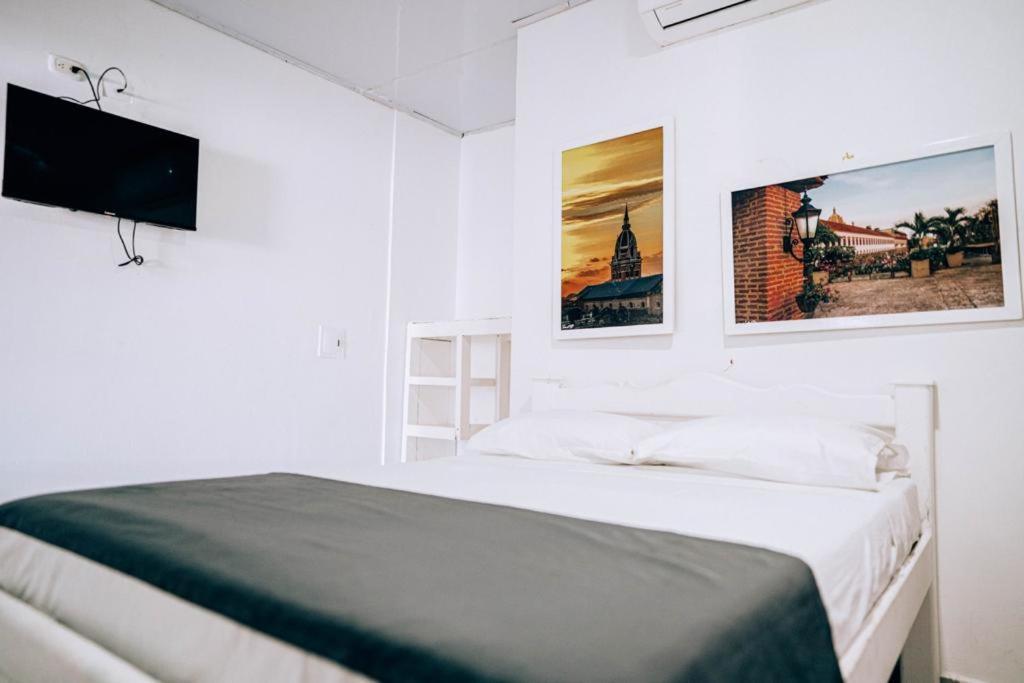 Neos Hotel Cartagena Εξωτερικό φωτογραφία